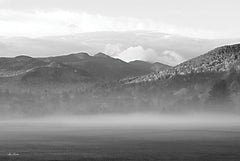 LD2659 - Foggy Morning Mountains - 18x12