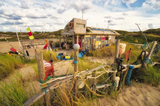 Martin Podt Licensing MPP834LIC - MPP834LIC - The Beach Museum - 0  from Penny Lane