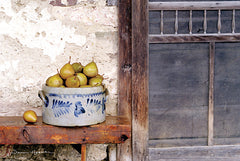 HOO121 - Bushel and a Peck Crock of Pears - 18x12